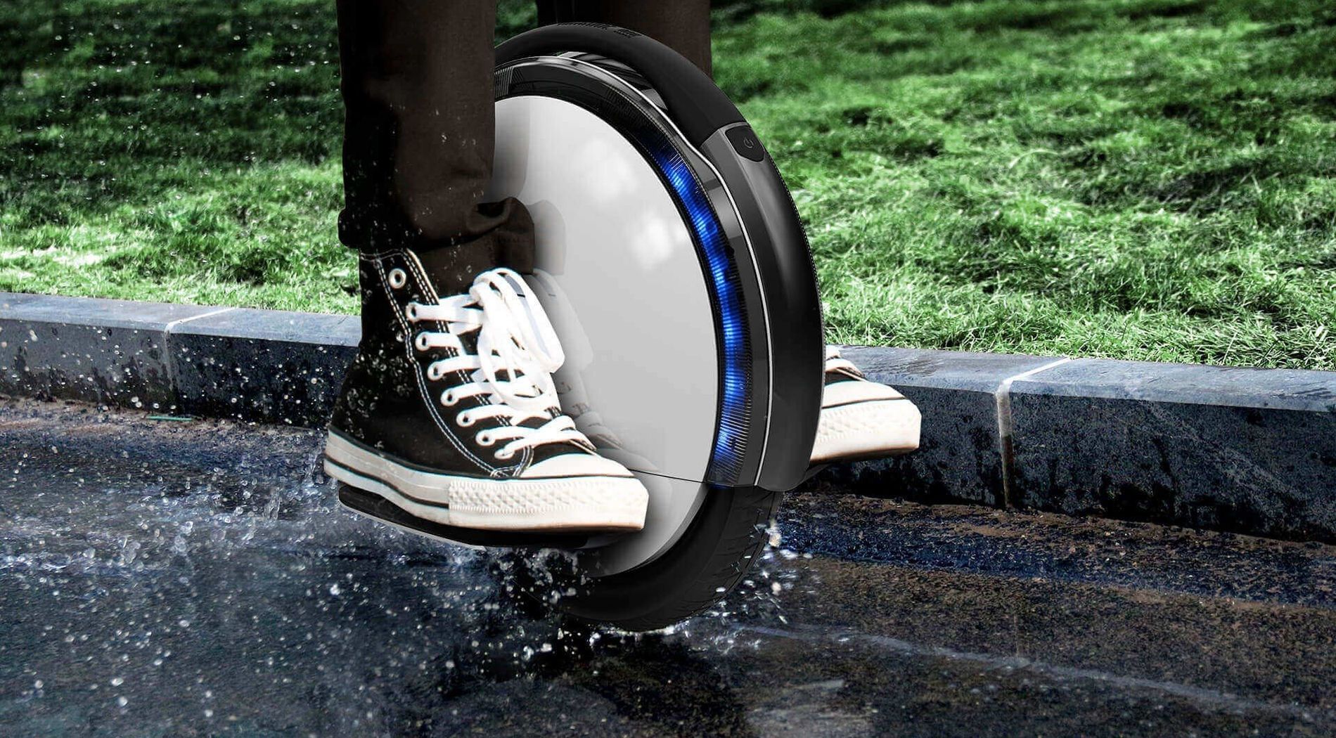 Il monoruota rende il tuo viaggio più comodo